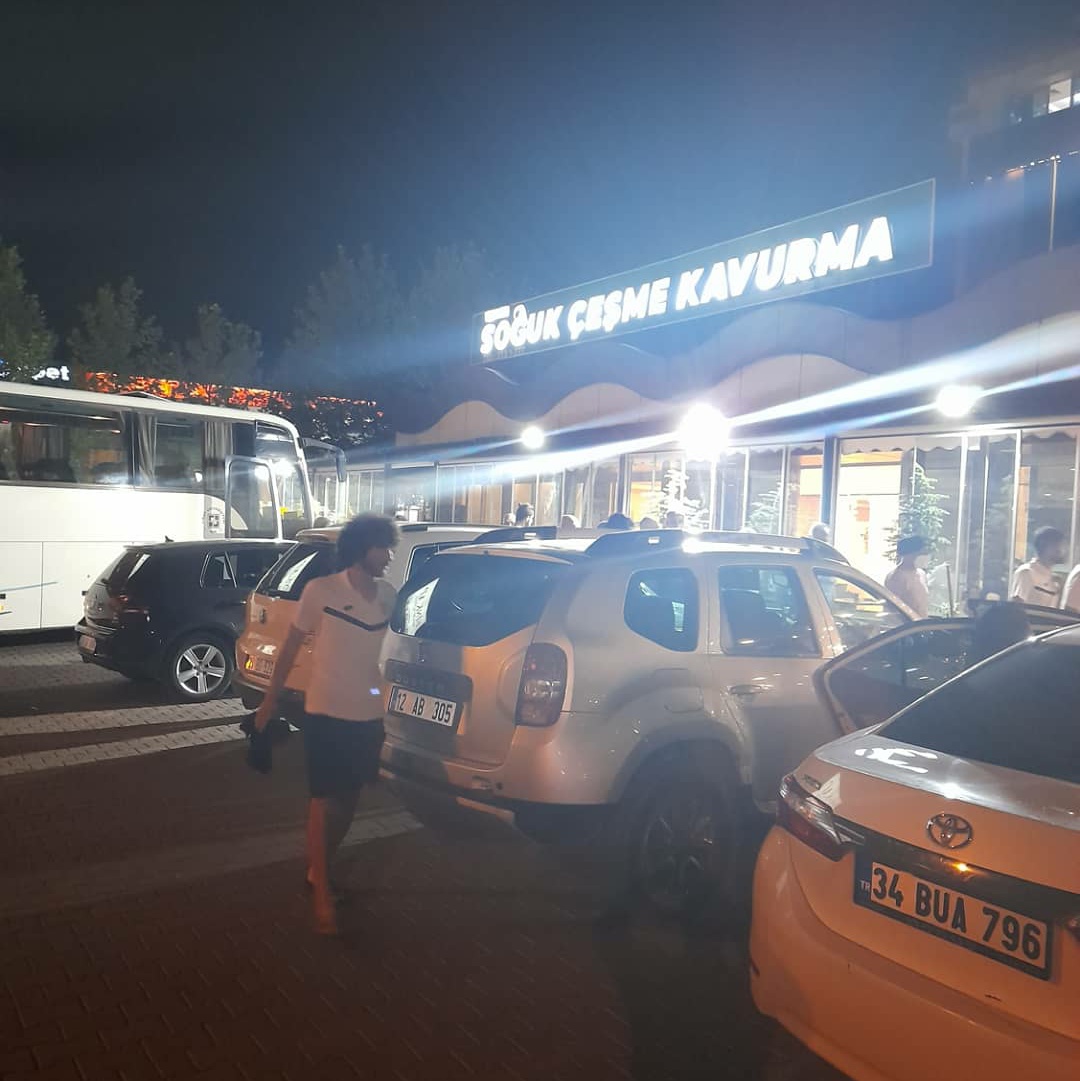 First slide [800x400]